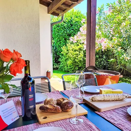 度假居 Isabella By Interhome 阿斯科纳